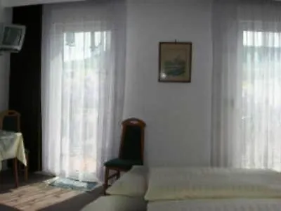 Otel Rheinstein 3*